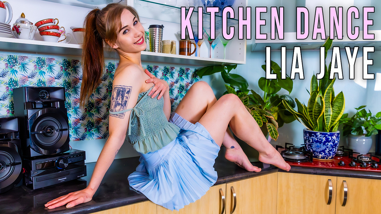 Girls Out West Lia Jaye Kitchen Dance