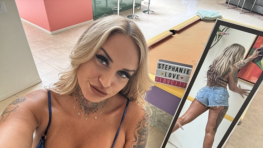 Perv City Stephanie Love, Milan Ponjevic Stephanie Love Live